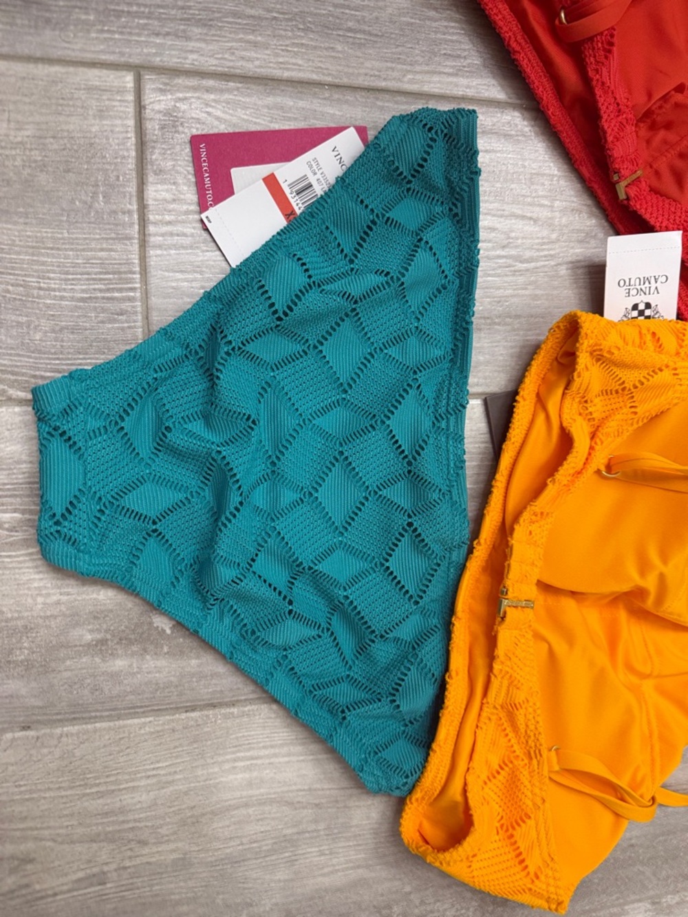 NWT! $270 value Vince Camuto luxury cruise/beach/resort ready bikini set! - Picture 9 of 13